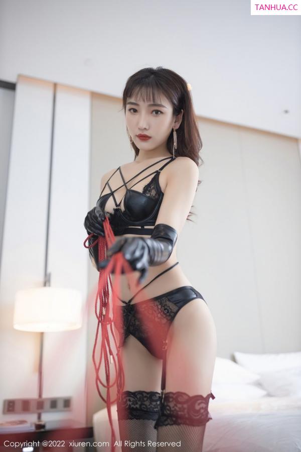 陆萱萱  [XiuRen]高清写真图 2022.02.24 No.4636 陆萱萱第43张图片